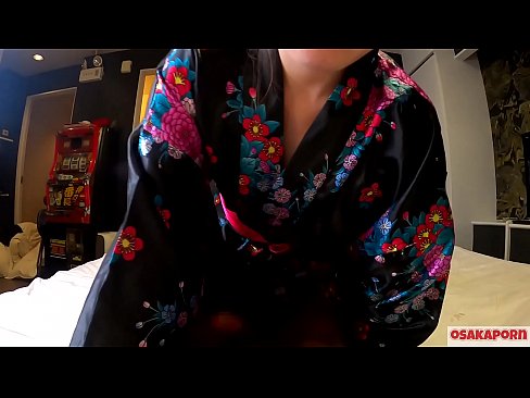 ❤️ Ko te kotiro cosplay rangatahi e pai ana ki te moe wahine ki te korikori me te pupuhi i roto i te wahine hoiho me te pupuhi. Kotiro Ahia he Topanga puhuruhuru me te tits ataahua i roto i nga kakahu Japanese tuku iho i roto i te ataata runaruna e whakaatu ana i te titoo me nga taonga taakaro Fuck. Sakura 3 OSAKAORN. ️❌ Pono pakeke i a matou ☑